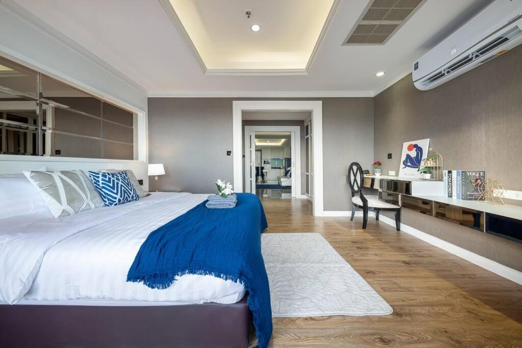 View, Big Apartment, Great Location Apartment Bangkok
